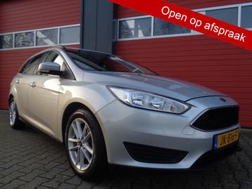 Ford FOCUS Wagon 1.0 Trend 101PK Clima Cruise Navi Trekkaak  beschikbaar voor biedingen