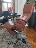Elegante elektrisch verstelbare relaxstoel, Huis en Inrichting, Fauteuils, Ophalen, Zo goed als nieuw, Leer, 50 tot 75 cm
