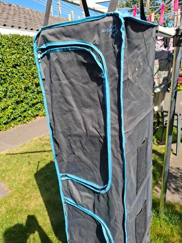 Bo Camp hangende tent kast beschikbaar voor biedingen