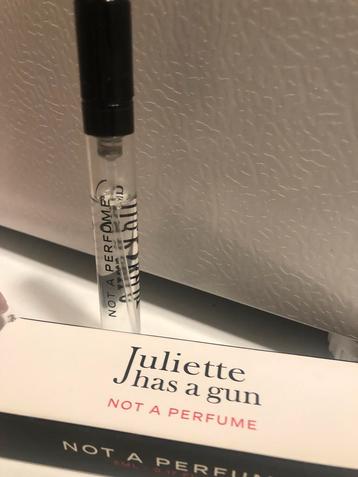 Parfum Juliet has a gun not a parfume NIEUW beschikbaar voor biedingen