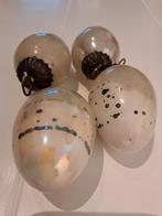 Eivorm heksenballen: ivoorkleurig, Diversen, Kerst, Ophalen of Verzenden, Gebruikt