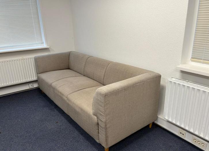 Gereinigde 3 zits - Gratis levering mogelijk, Huis en Inrichting, Banken | Bankstellen, Zo goed als nieuw, Rechte bank, Driepersoons