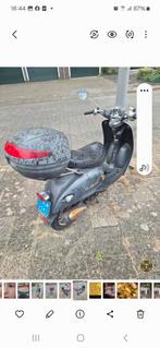 Leuke scooter - Opknapper of voor onderdelen!, Fietsen en Brommers, Scooters | Yamaha, Gebruikt, Overige modellen, Maximaal 45 km/u