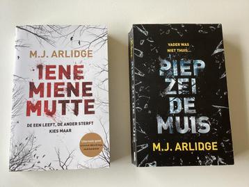 Boek Iene miene Mutte  en Piep zei de muis M. J Arlidge beschikbaar voor biedingen