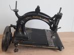 Antieke naaimachine Hurtu, Antiek en Kunst, Antiek | Naaimachines, Ophalen of Verzenden