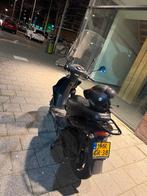 Kymco 125 cc, Fietsen en Brommers, Scooters | Kymco, Ophalen of Verzenden, Zo goed als nieuw, Benzine, Agility