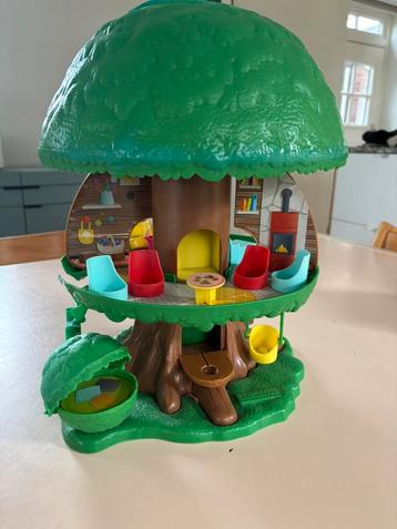 Klorofil speelboom+auto’s+speelfiguren beschikbaar voor biedingen