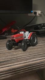 Case model trekker 1:32, Ophalen, Zo goed als nieuw, Overige schalen, Onderdeel