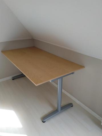 bureau - afbeelding 1