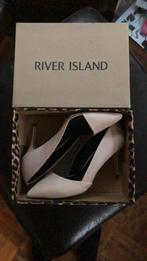 Nieuwe nude kleurige high heels van River Islandsdetpr, Kleding | Dames, Schoenen, Ophalen of Verzenden, Nieuw, Beige