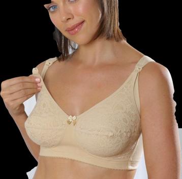 Nieuwe voedingsbeha's maat 70K beschikbaar voor biedingen