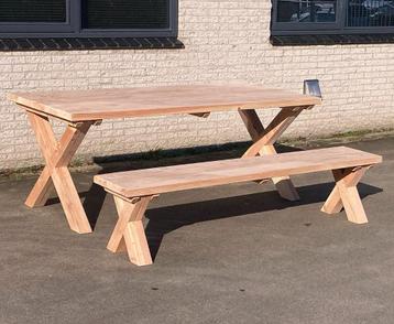 Douglas houten tuintafel met bank X-Poten beschikbaar voor biedingen