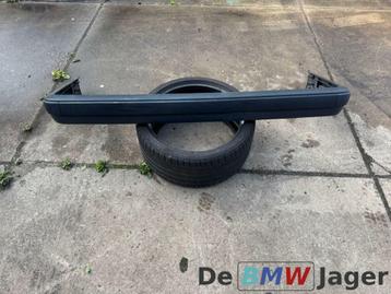 Achterbumper grijs BMW 3-serie E30 ('87-'92) 51121953647 beschikbaar voor biedingen