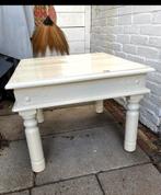 Zware koloniale salon tafel. Wit, Huis en Inrichting, Tafels | Salontafels, Vierkant, Zo goed als nieuw, 50 tot 100 cm, Ophalen of Verzenden