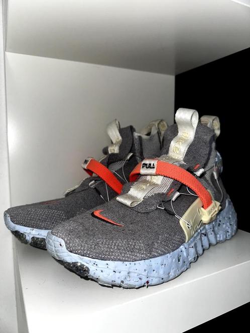 Nike Space Hippie 3 “Grey/Orange” maat 39 – zeer netjes, Kleding | Heren, Schoenen, Zo goed als nieuw, Sneakers of Gympen, Overige kleuren