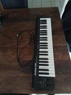 Alesis Q49, Muziek en Instrumenten, Zo goed als nieuw, Ophalen