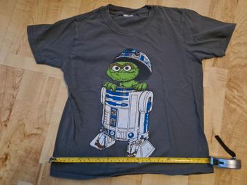 3x T-shirts maat 122-128  met leuke design prints beschikbaar voor biedingen