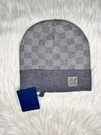(€40) Grijze Louis vuitton muts, Kleding | Heren, Mutsen, Sjaals en Handschoenen, Ophalen of Verzenden, Zo goed als nieuw, Overige maten