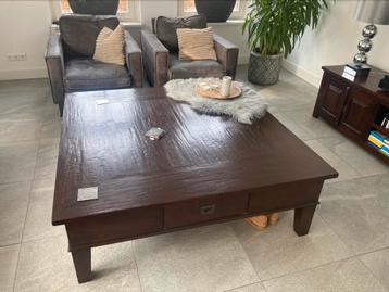 Salontafel 140cm x 140cm teak hout massief beschikbaar voor biedingen