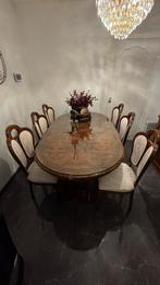 Complete set Italiaanse eettafel met 6 stoelen met Dressoir, Ophalen, Zo goed als nieuw, Italiaans, 4 tot 6 stoelen