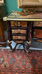 Boulle bureau tafel, Ophalen