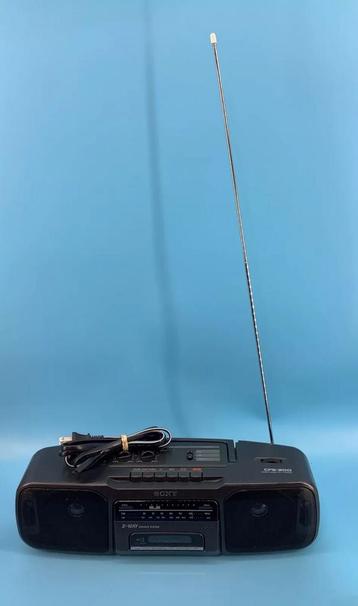 Stereo Radio Cassette Speler - Netstroom/Batterijen beschikbaar voor biedingen