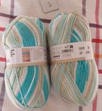 2 bollen wol groen gemêleerd (royal batik), Hobby en Vrije tijd, Ophalen of Verzenden, Nieuw, Breien of Haken, Wol of Garen