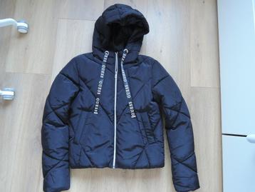 Nieuwe winter jas /jack Guess maat S beschikbaar voor biedingen