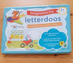 Magnetische letterdoos om letters en woorden te leren, Ophalen of Verzenden, Gebruikt