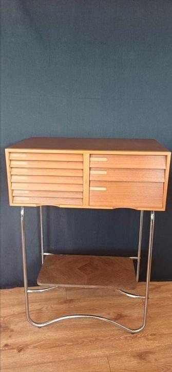 Vintage mcm juwelier kast 10 laden, Antiek en Kunst, Antiek | Meubels | Kasten, Ophalen