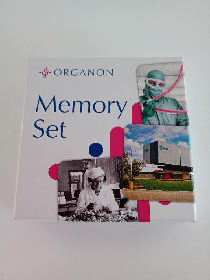 Een Memory Spel uitgegeven door Organon (NIEUW), Antiek en Kunst, Antiek | Speelgoed, Ophalen of Verzenden