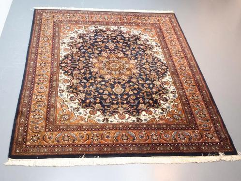 Vintage tapijt Kirman Jocso 248x 200 cm, Huis en Inrichting, Stoffering | Tapijten en Kleden, Zo goed als nieuw, 200 cm of meer