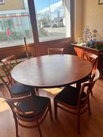 Eethoek ronde kersenhouten tafel en stoelen, Huis en Inrichting, Tafels | Eettafels, Ophalen, Gebruikt, Rond, 100 tot 150 cm