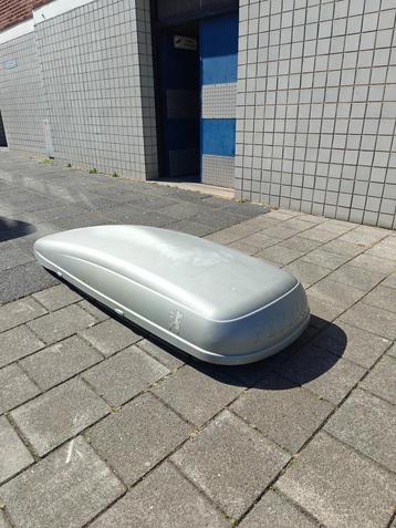 Nette Peugeot 308sw dakkoffer beschikbaar voor biedingen