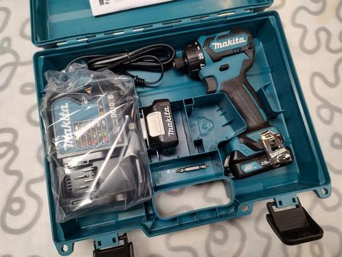 Makita 12v DF032 NIEUWE Brusless boor en schroefmachine, Doe-het-zelf en Verbouw, Gereedschap | Boormachines, Nieuw, Boor- en Schroefmachine