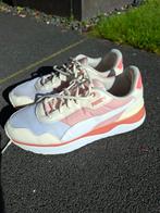Puma Sneakers Maat 39 - Roze/Wit, Puma, Ophalen of Verzenden, Sneakers of Gympen, Roze