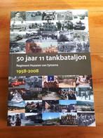 50 jaar 11 Tankbataljon:Regiment Huzaren van Sytzama 58-2008, Boeken, Ophalen of Verzenden, Tweede Wereldoorlog, Zo goed als nieuw