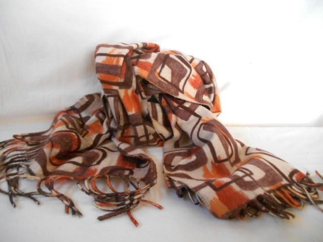 Mooie retro/ vintage stijl CASHMINK sjaal, Kleding | Dames, Mutsen, Sjaals en Handschoenen, Gedragen, Sjaal, Maat 46/48 (XL) of groter