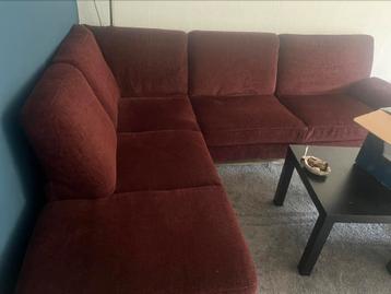 Couch. beschikbaar voor biedingen