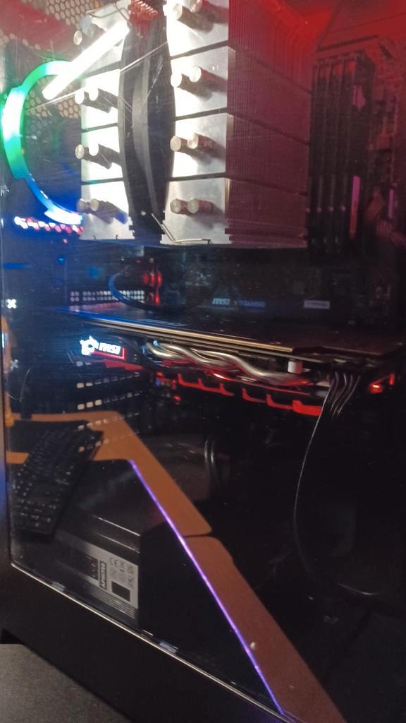 Msi game Pc met Windows 11 Pro set, Computers en Software, Desktop Pc's, Zo goed als nieuw, 4 Ghz of meer, HDD, SSD, 32 GB, Met videokaart