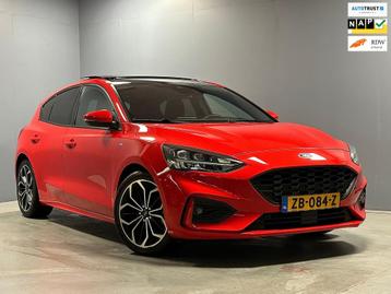 Ford Focus 1.0 EcoBoost ST Line Pano/Winter Pack /18 inch/B&