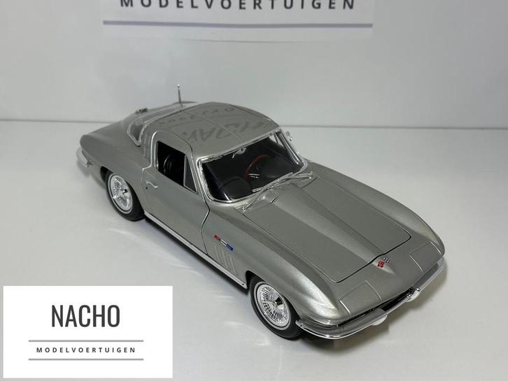 Chevrolet Corvette C2 (1965) | Maisto | schaal 1:18, Hobby en Vrije tijd, Modelauto's | 1:18, Zo goed als nieuw, Maisto, Ophalen of Verzenden