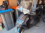 Piaggo Fly 4 takt bouwjaar 2016, Fietsen en Brommers, Ophalen, Piaggio, Gebruikt, Benzine