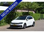 Volkswagen Polo 1.0 TSI R-Line Highline Pano LED Topstaat! N, Voorwielaandrijving, Stof, Gebruikt, Met garantie (alle)