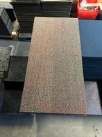 Tapijttegels 50x50 cm (97m2 aanwezig), Ophalen, Gebruikt, Q, 75 m² of meer