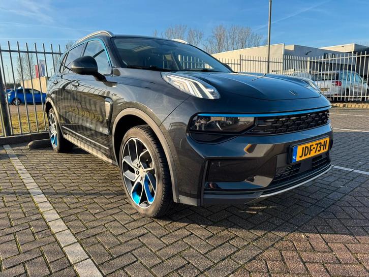 Lynk & Co 1.5T 261pk Phev 360camera 2022 Zwart, Auto's, Lynk & Co, Particulier, 360° camera, ABS, Achteruitrijcamera, Adaptieve lichten