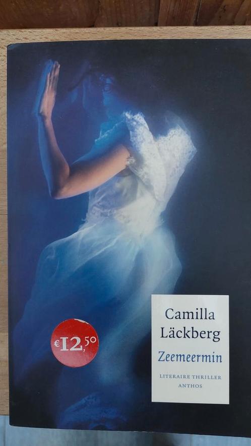 Camilla Läckberg - Zeemeermin, Boeken, Thrillers, Zo goed als nieuw, Scandinavië, Ophalen of Verzenden