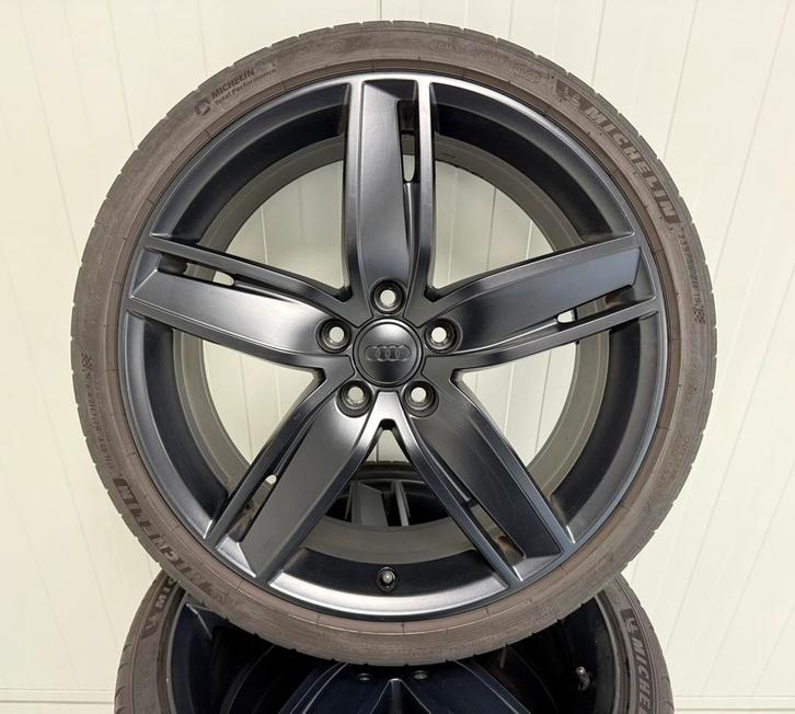 Originele Audi A3 / S3 / RS3 Wing Velgen 19 Inch, Auto-onderdelen, Banden en Velgen, Banden en Velgen, Zomerbanden, 19 inch, 235 mm