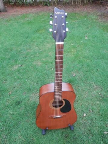 Akoestische gitaar Samick type CW-015. Dreadnought I.z.g.st. beschikbaar voor biedingen