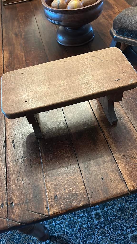 Vensterbankkrukje oud, Ophalen of Verzenden, Zo goed als nieuw, Hout